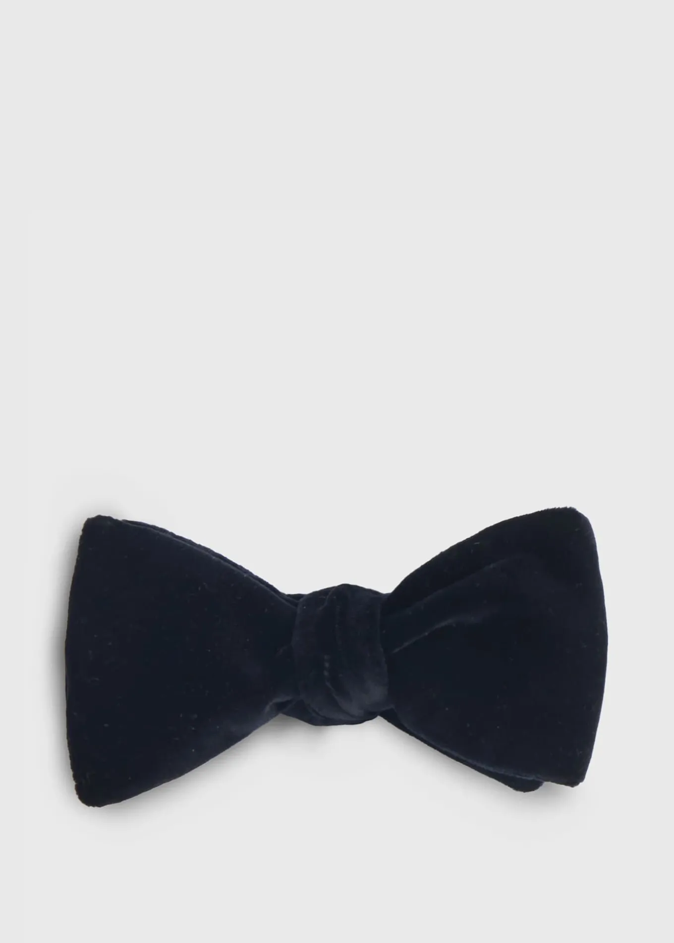 blunt_edge_cotton_velvet__0-2.webp Blunt Edge Cotton Velvet Bow