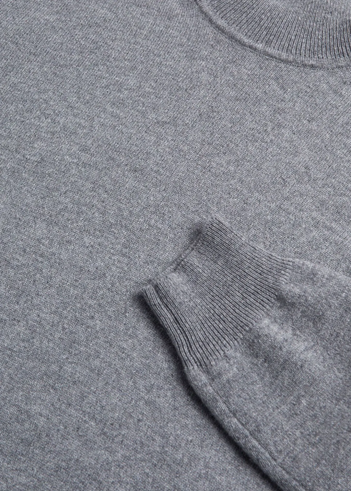 cashmere_turtleneck_1-4.webp Cashmere Turtleneck