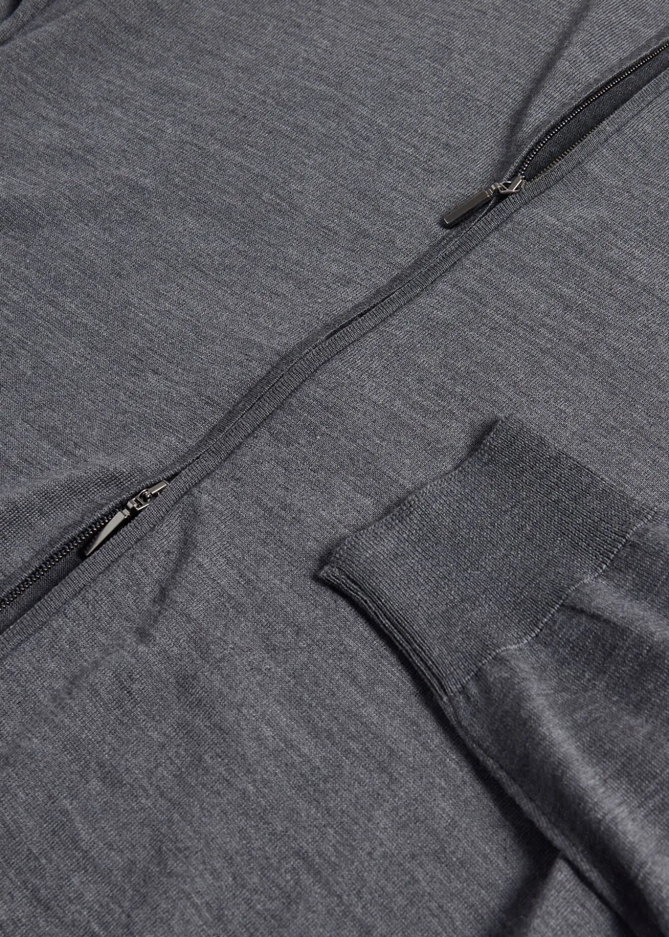merino_wool_full_zip_card_1-1.webp Merino Wool Full Zip Cardigan