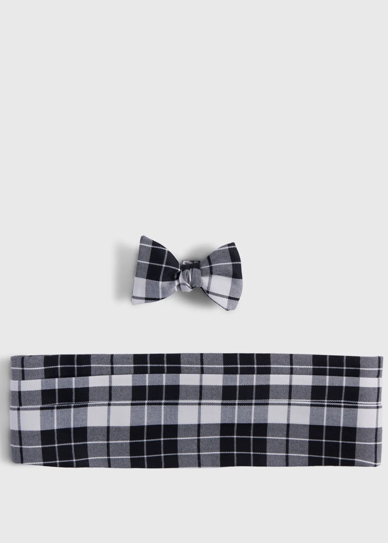 wool_plaid_bow_tie_and_cu_0-2.webp Wool Plaid Bow Tie And Cummerbund Set