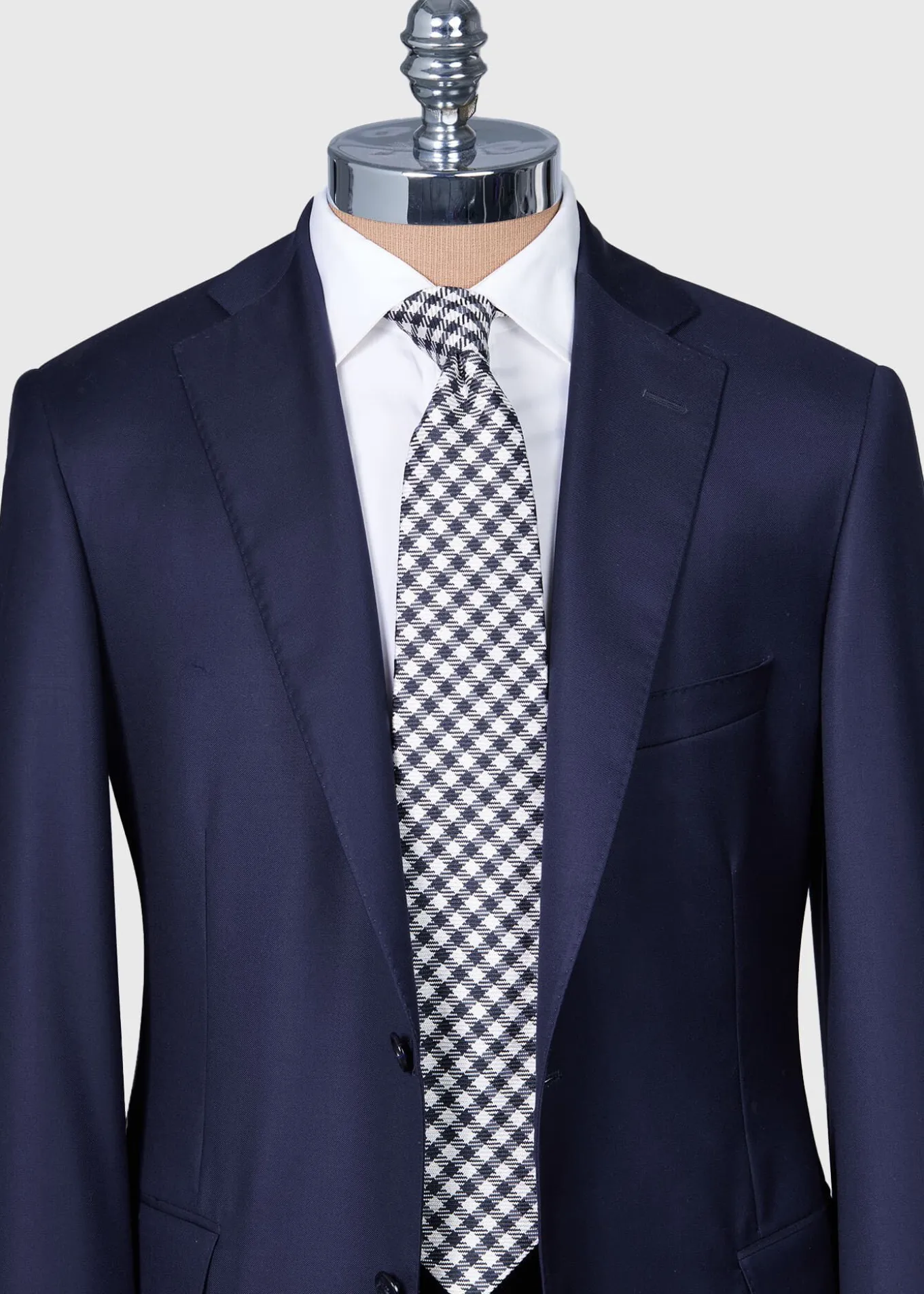 woven_silk_small_check_ti_1.webp Woven Silk Small Check Tie